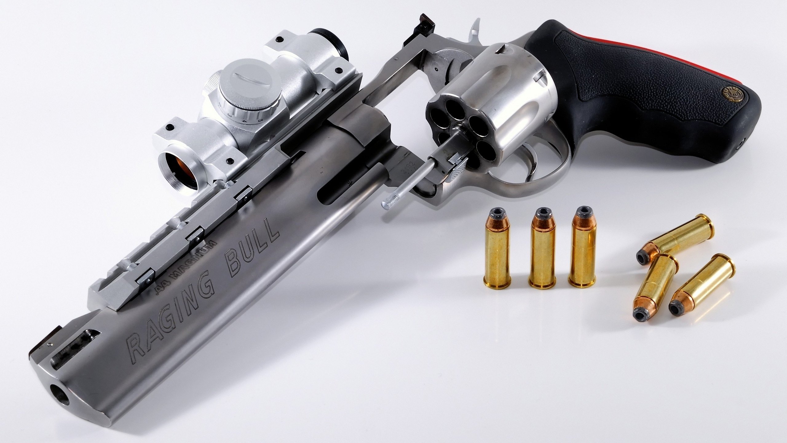 开云·体育官网APP下载-赫罗纳紧密传控体系提升控场效率，赫罗纳队服